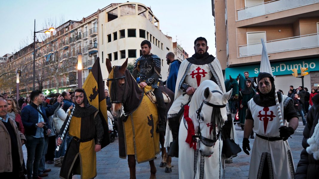 Spain’s largest Medieval Market gets underway despite the rain