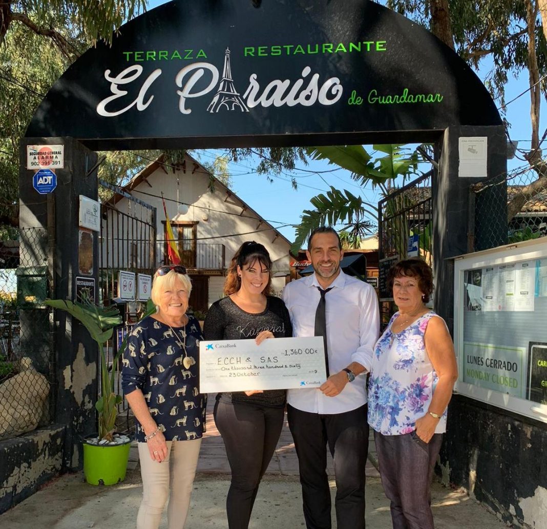 Restaurant owners Nico and Virginia with organisers, Marlene Brown and Joan Rampton.