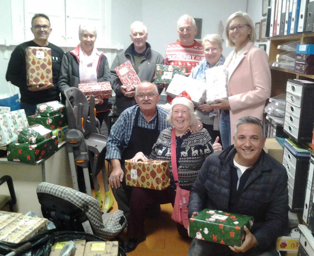 Freemasons Christmas shoe box drive