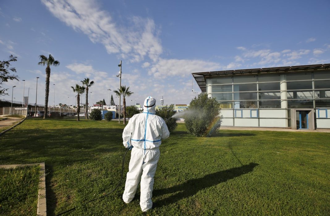 Torrevieja declare war on Mosquitoes!