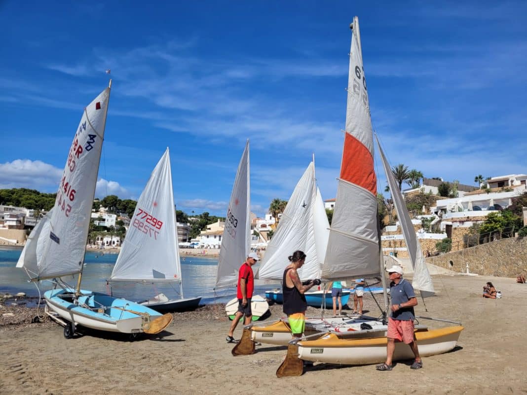 Regatta_rigging dinghies