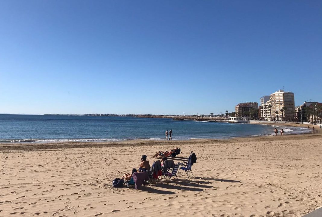 The Costa Blanca Leader Edition 897