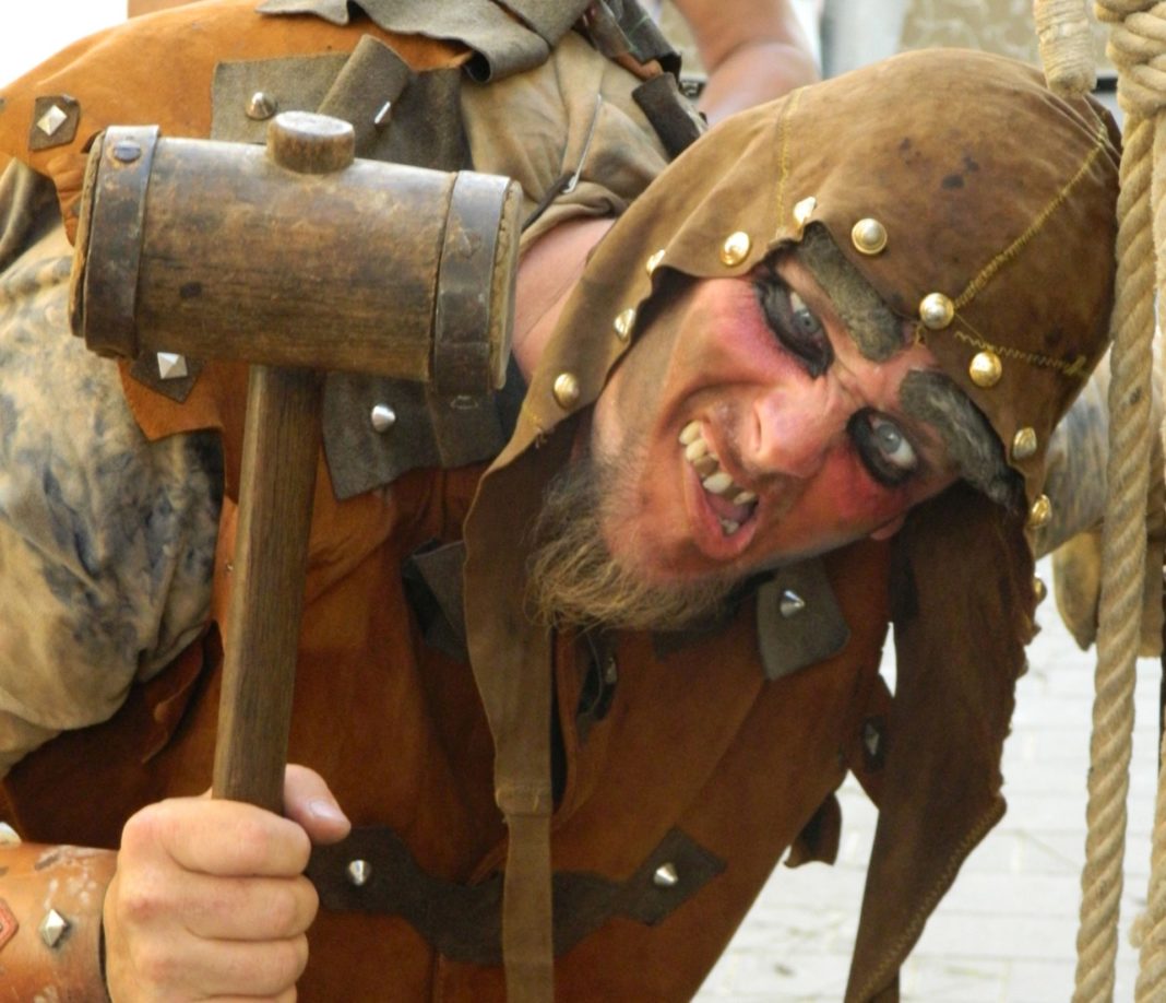 Medieval Craft Market in Alcalá del Júcar at Easter