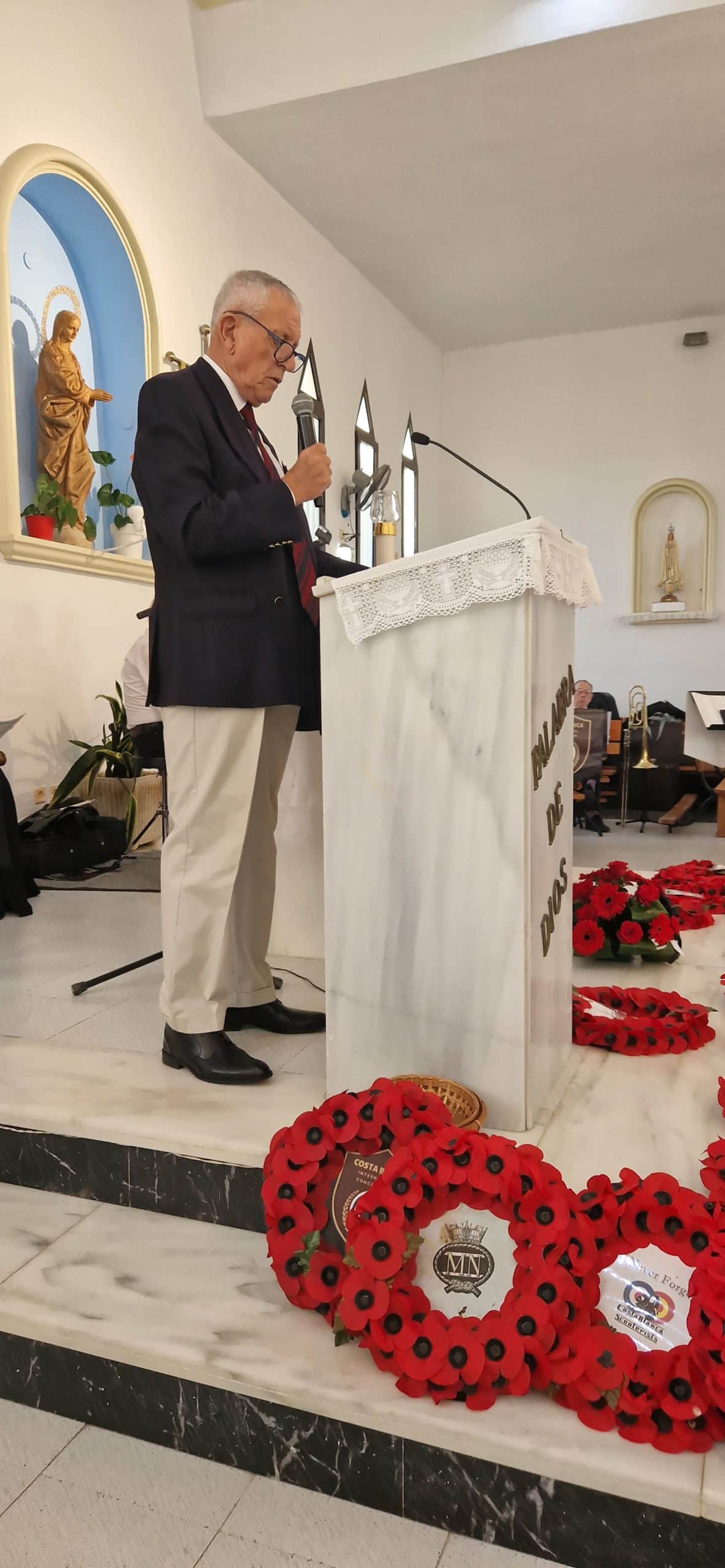 Levante Veterans keep their promise to Remember.