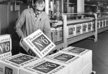 PLAYERS PLEASE! By John McGregor